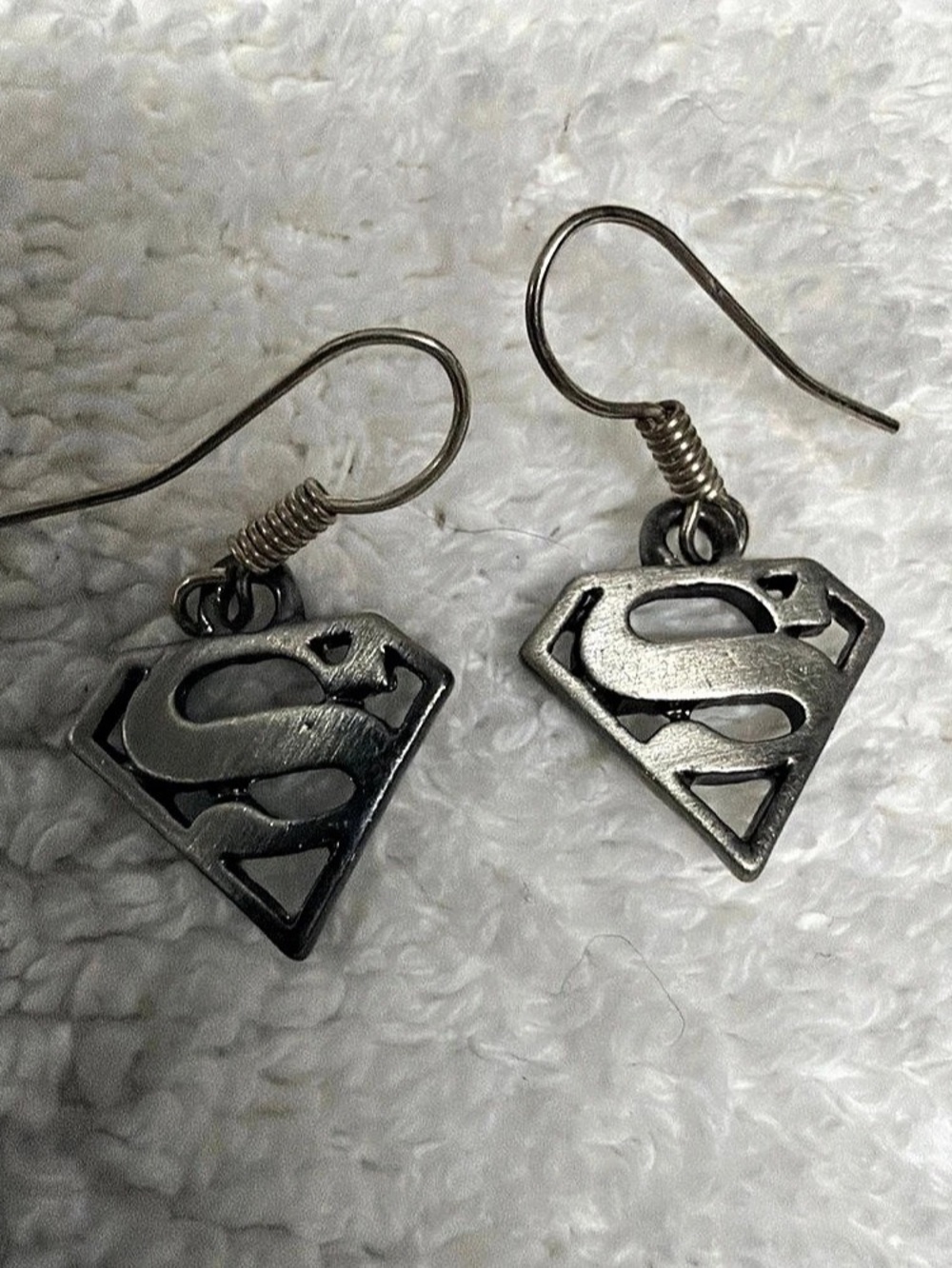 DC Comics Superman Shield Dangle Earrings Silver tone